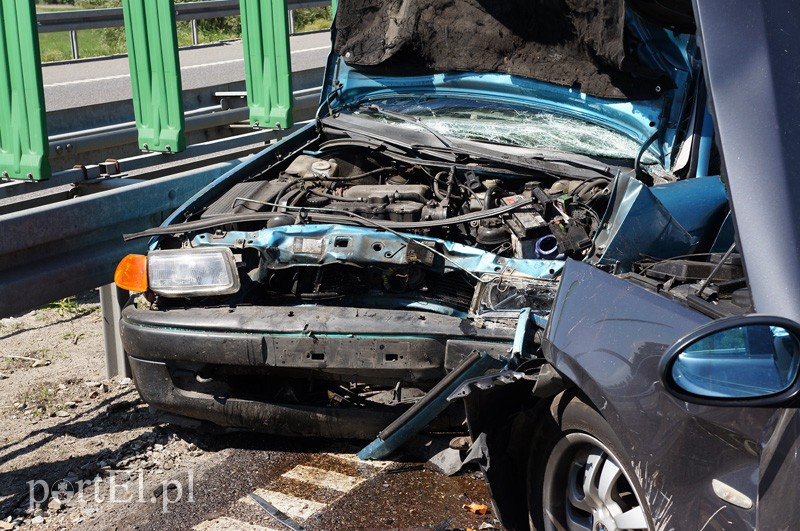 Wypadek na obwodnicy: dwie osoby ranne zdjęcie nr 88304
