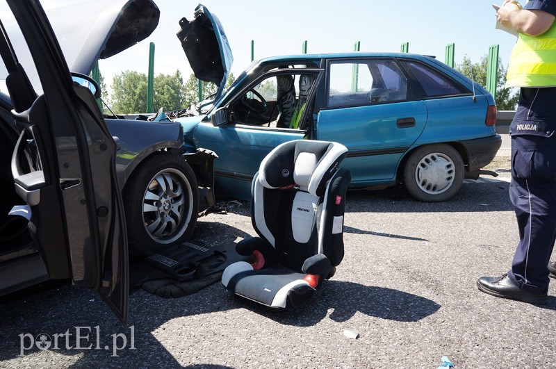 Wypadek na obwodnicy: dwie osoby ranne zdjęcie nr 88320