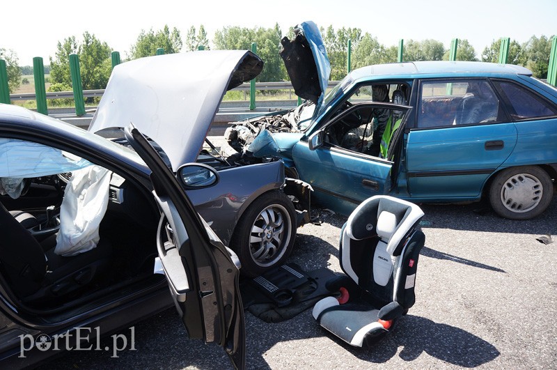 Wypadek na obwodnicy: dwie osoby ranne zdjęcie nr 88306