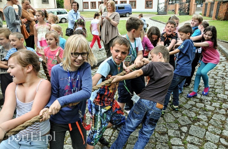 Proszę pana, dlaczego ten hełm ma dziurki? zdjęcie nr 89544