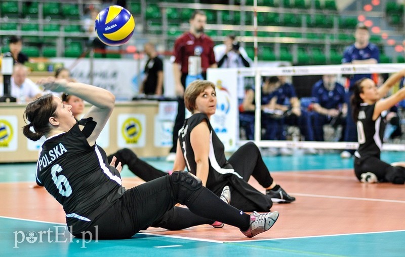 Łzy Polek po porażce z Brytyjkami zdjęcie nr 90099