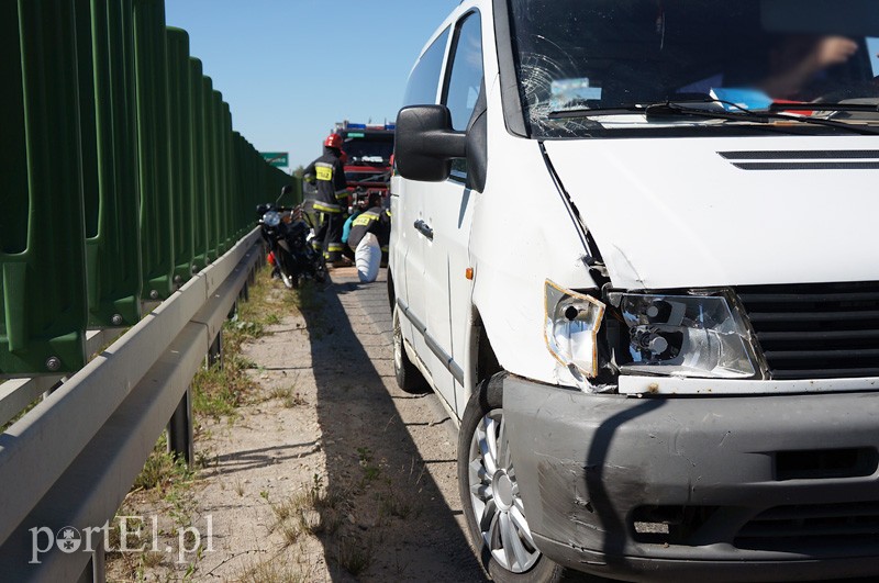 Wypadek w Nowinie: ranny motorowerzysta w szpitalu zdjęcie nr 91218