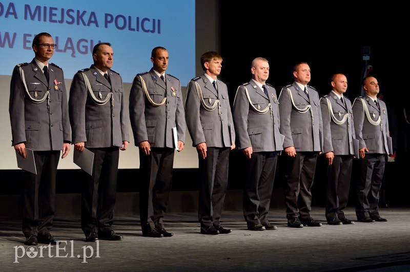 Niebieska akademia zdjęcie nr 91407