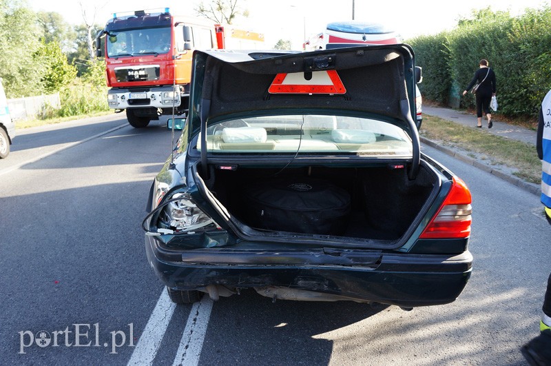 Wypadek na Warszawskiej: jedna osoba w szpitalu zdjęcie nr 91797