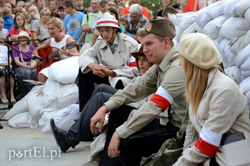 Powstanie na starówce zdjęcie nr 91890