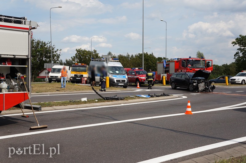 Zderzenie na skrzyżowaniu w Kazimierzowie zdjęcie nr 92170