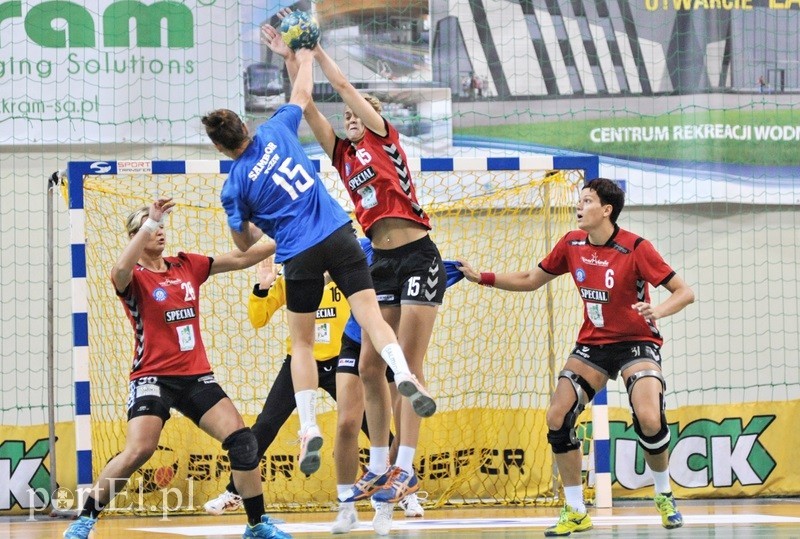 Start przegrał z Samborem zdjęcie nr 92248