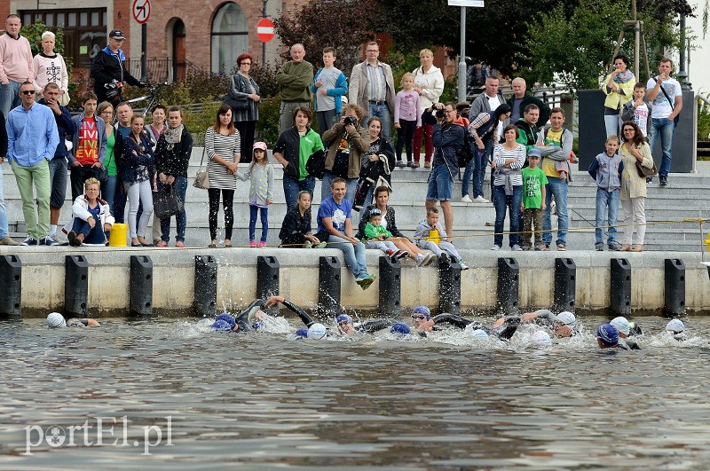 Pływają aż miło. Kibice nie zawiedli zdjęcie nr 92559