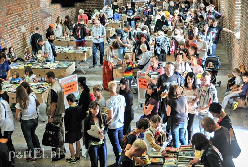 Kiermasz książek zdjęcie nr 92675