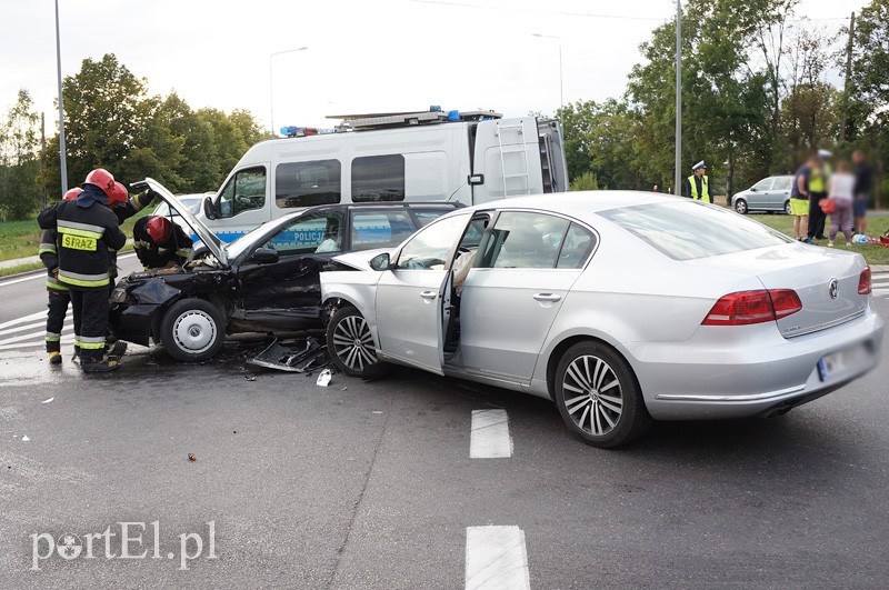 Kolejny wypadek w Kazimierzowie zdjęcie nr 92688