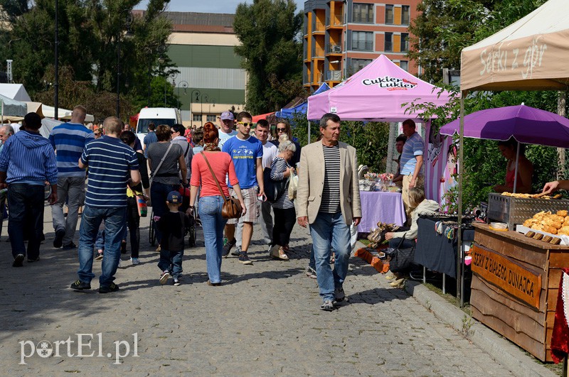 Nie samym chlebem człowiek żyje zdjęcie nr 93221