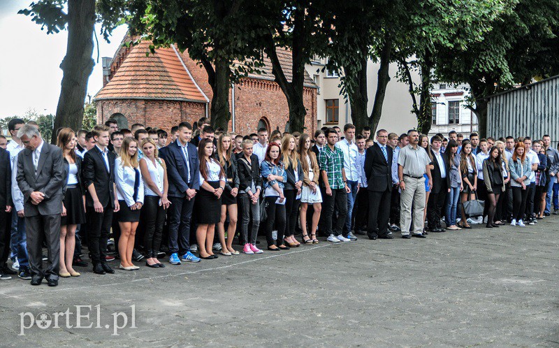 Uroczysta inauguracja roku szkolnego  zdjęcie nr 93364