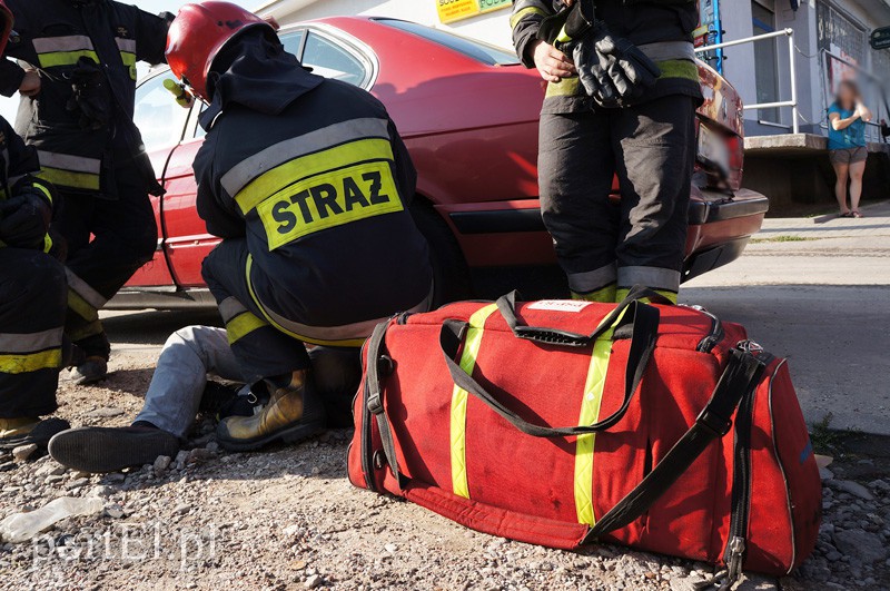 Malborska: volkswagenem wjechał w bmw zdjęcie nr 93768