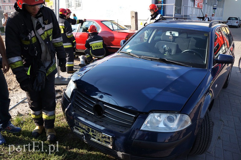 Malborska: volkswagenem wjechał w bmw zdjęcie nr 93767