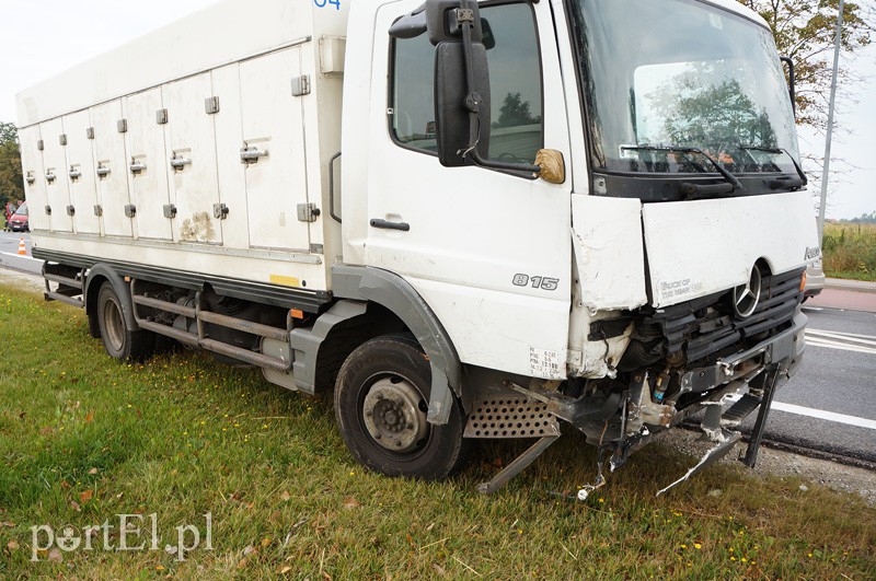 Wypadek w Kazimierzowie: dwie osoby w szpitalu zdjęcie nr 93798