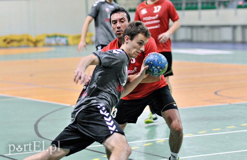 Meblarze pokonali MKS Poznań zdjęcie nr 94341