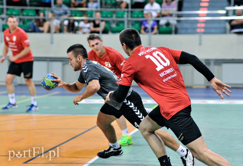 Meblarze pokonali MKS Poznań zdjęcie nr 94337