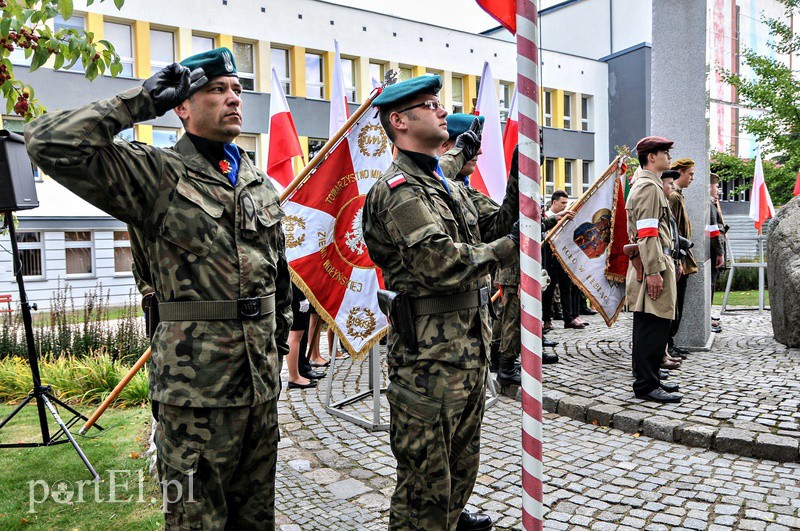 Gdy ludzie zapomną, kamienie wołać będą.. zdjęcie nr 94611