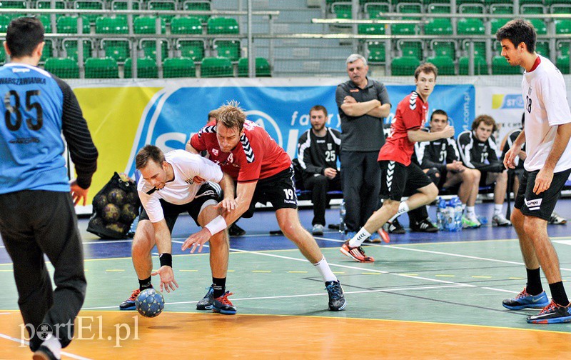 Niespodziewana porażka Meblarzy z beniaminkiem zdjęcie nr 95064