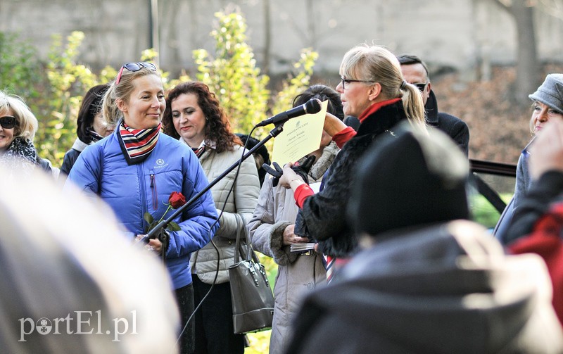 Seniorzy już ćwiczą w Ogrodzie Zdrowia zdjęcie nr 95877