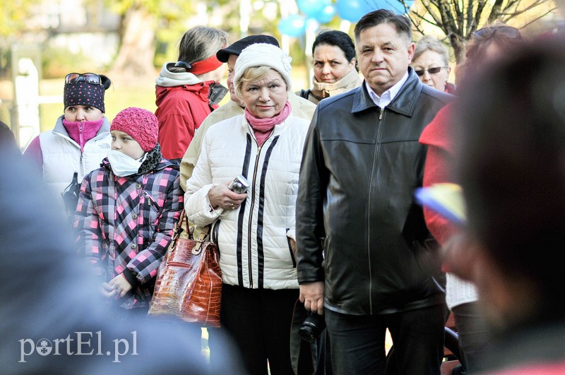 Seniorzy już ćwiczą w Ogrodzie Zdrowia zdjęcie nr 95876