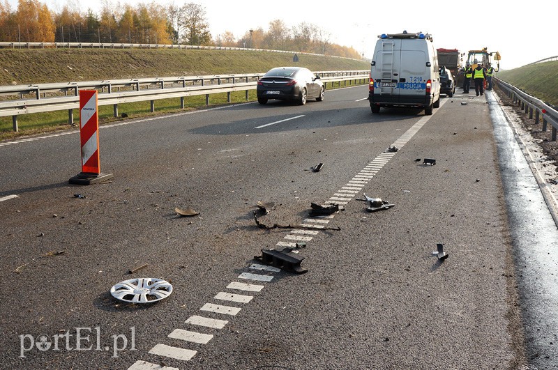 S7: dachowanie po uderzeniu w barierę energochłonną zdjęcie nr 96096