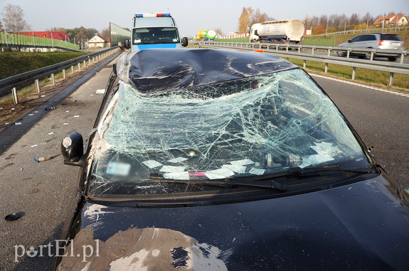 S7: dachowanie po uderzeniu w barierę energochłonną zdjęcie nr 96095