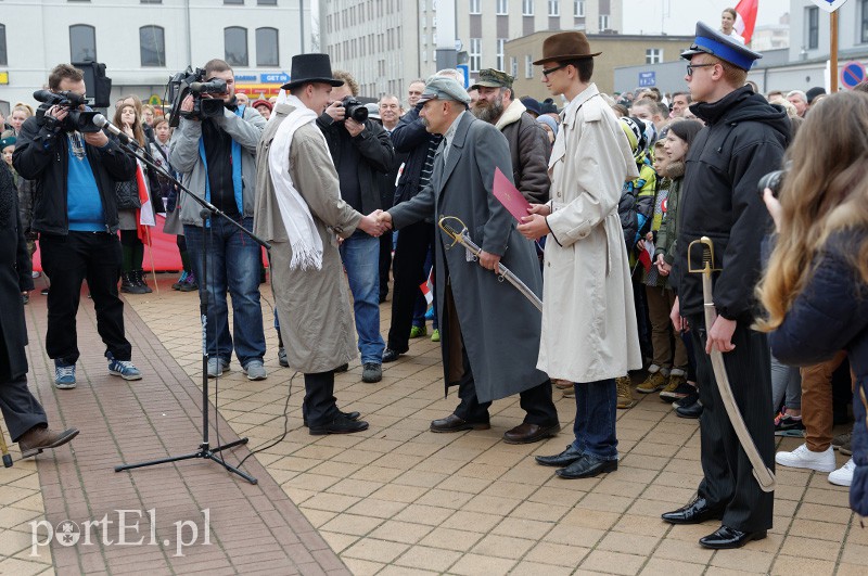 Za Marszałkiem poszły tłumy zdjęcie nr 96487