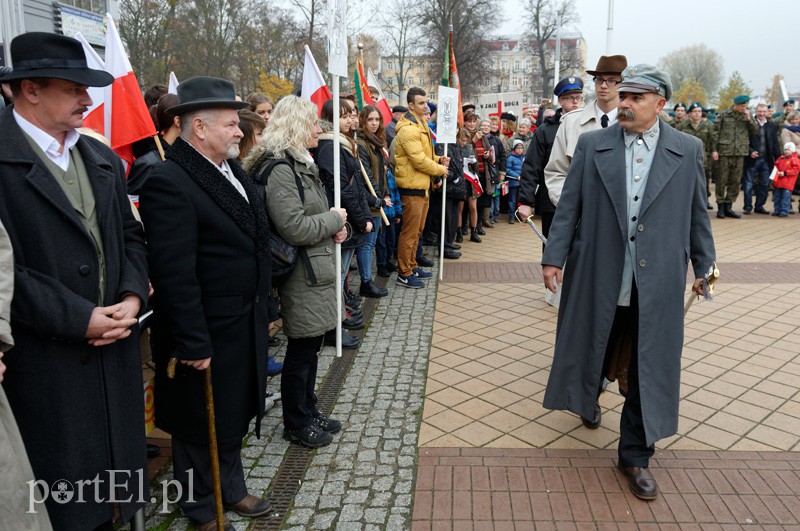 Za Marszałkiem poszły tłumy zdjęcie nr 96484