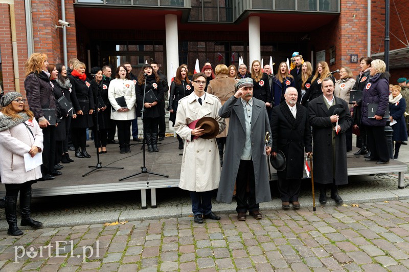 Za Marszałkiem poszły tłumy zdjęcie nr 96508