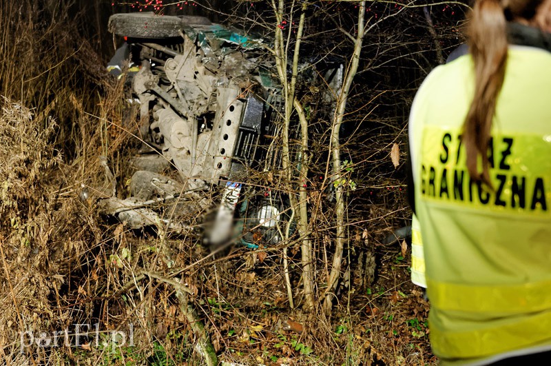 Wypadek samochodu Straży Granicznej zdjęcie nr 96971