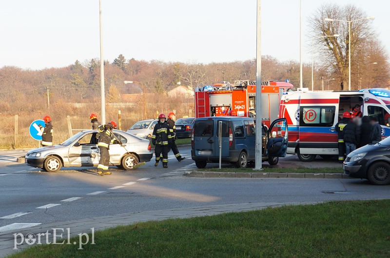 Elbląg Zderzenie na skrzyżowaniu Łęczycka-Grottgera-Rawska