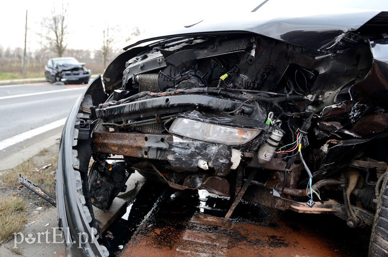 Wypadek w Kazimierzowie: dwie osoby w szpitalu zdjęcie nr 98355