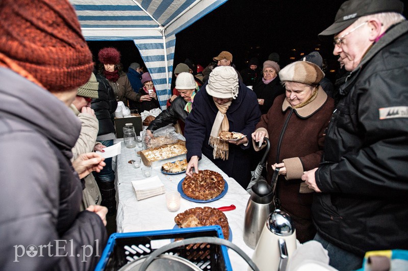 Mieszkańcy Zawady spotkali się przy wigilijnym stole zdjęcie nr 98502