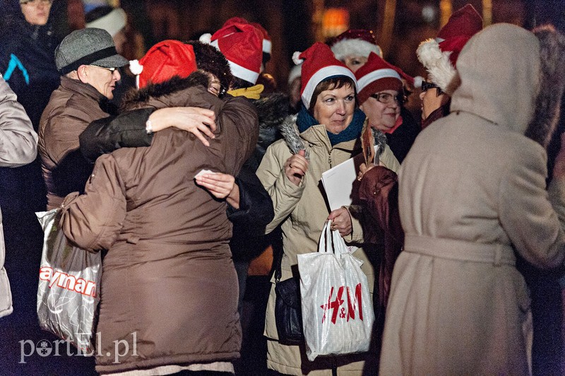 Mieszkańcy Zawady spotkali się przy wigilijnym stole zdjęcie nr 98497