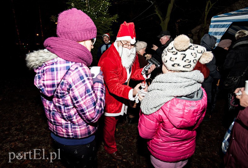 Mieszkańcy Zawady spotkali się przy wigilijnym stole zdjęcie nr 98506