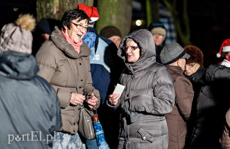 Mieszkańcy Zawady spotkali się przy wigilijnym stole zdjęcie nr 98496