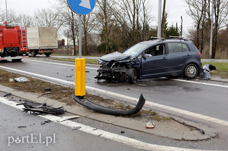 Kolejne zderzenie na skrzyżowaniu w Kazimierzowie zdjęcie nr 98712