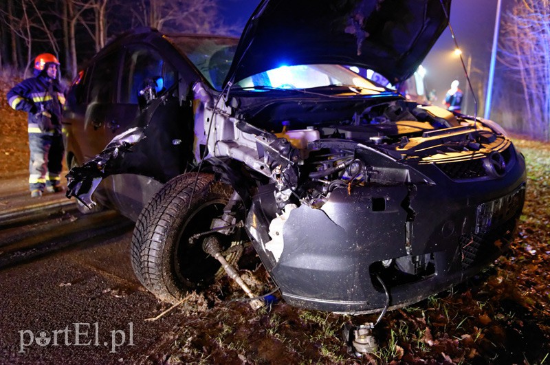 Wypadek w Dąbrowie: jedna osoba ranna zdjęcie nr 98934