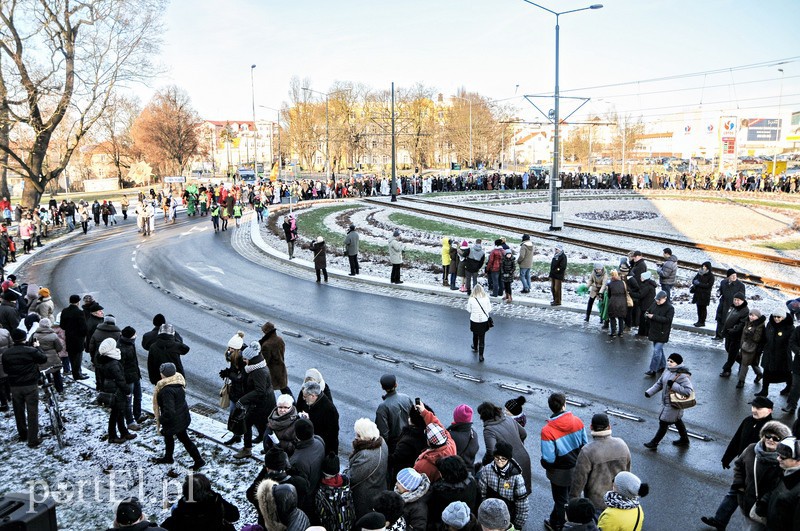 Trzej królowie przeszli ulicami Elbląga zdjęcie nr 99030