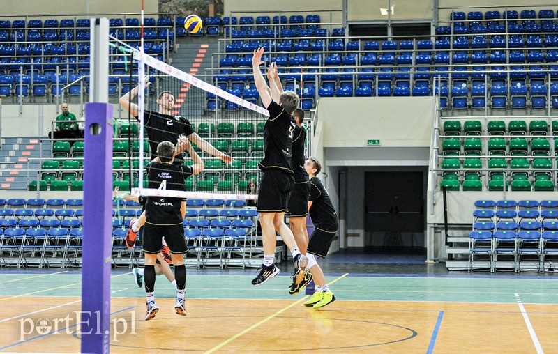 Gwiazdy siatkówki już po pierwszym treningu zdjęcie nr 99445