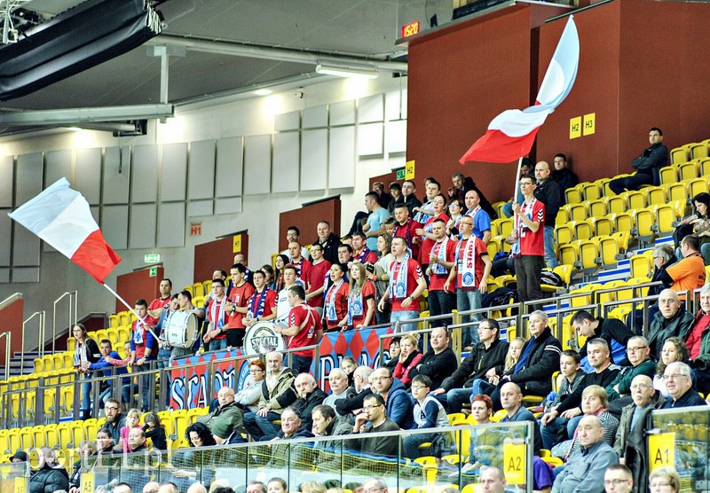 Start przegrał w Gdyni zdjęcie nr 99714