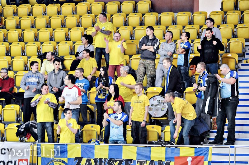 Start przegrał w Gdyni zdjęcie nr 99699