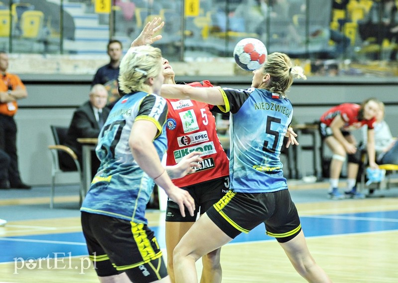 Start przegrał w Gdyni zdjęcie nr 99707