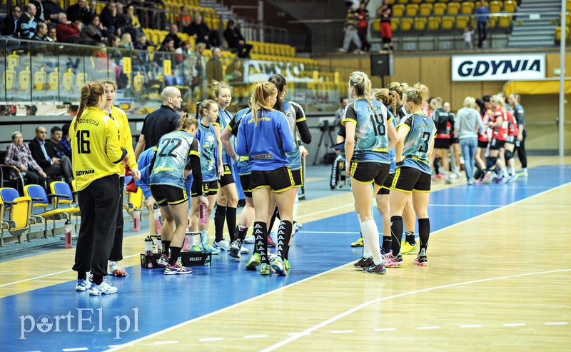 Start przegrał w Gdyni zdjęcie nr 99715