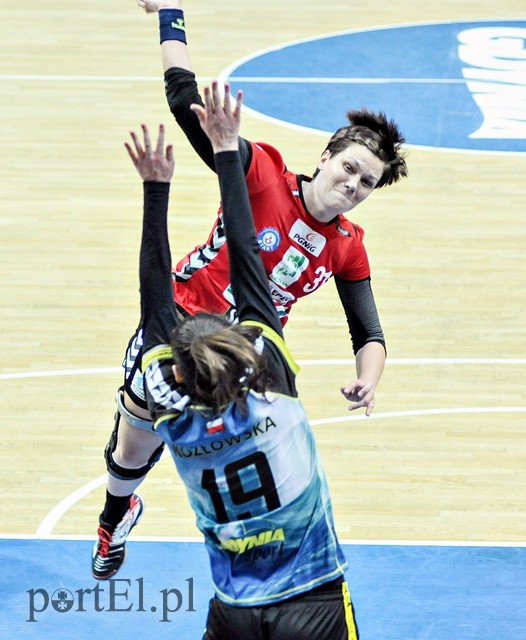 Start przegrał w Gdyni zdjęcie nr 99701