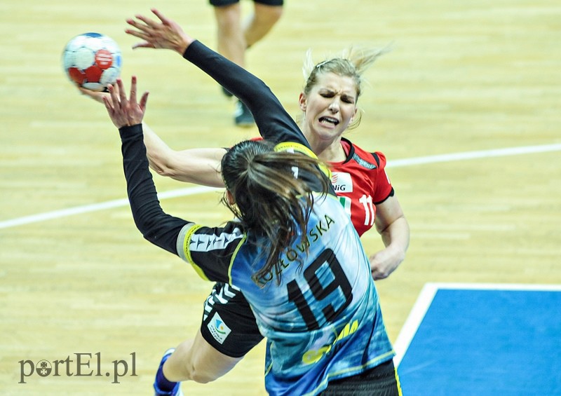 Start przegrał w Gdyni zdjęcie nr 99703