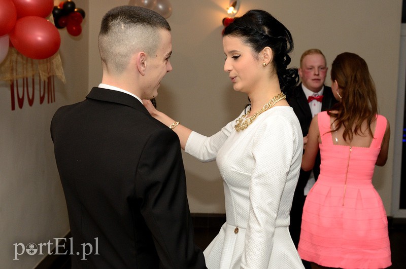 Studniówka 2015 - Zespół Szkół Inżynierii Środowiska i Usług zdjęcie nr 100132