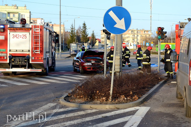 Wypadek na skrzyżowaniu ul. Ogólnej z Legionów zdjęcie nr 100159