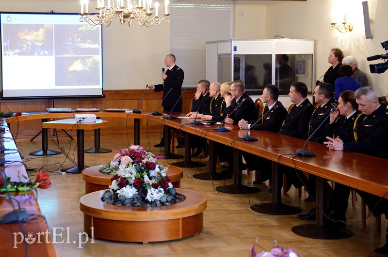 Duże pożary, wielkie tragedie. Strażacy podsumowali rok 2014 zdjęcie nr 100796